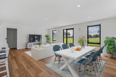 House For Sale - TAS - Dodges Ferry - 7173 - River Lodge - Beach Farm  (Image 2)