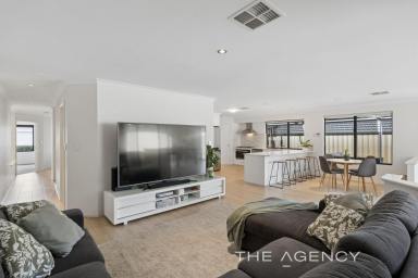 House For Sale - WA - Ashby - 6065 - Relax Into the Good Life!  (Image 2)