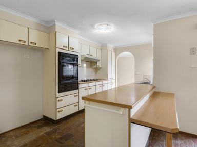 House For Sale - NSW - Moss Vale - 2577 - A Renovator’s Dream with Room to Grow  (Image 2)