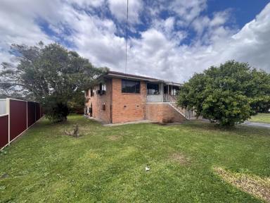 House Auction - NSW - Casino - 2470 - AUCTION - MORTGAGEE IN POSSESSION  (Image 2)