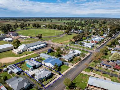 House For Sale - SA - Penola - 5277 - Versatile & Well Located  (Image 2)