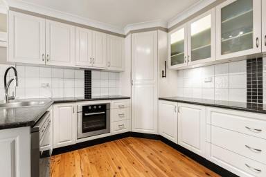 House For Sale - QLD - Rangeville - 4350 - Easy Living in the Heart of Rangeville - 82 Crown Street, Rangeville  (Image 2)