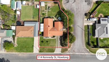 House For Sale - NSW - Howlong - 2643 - VERSATILE FAMILY LIVING  (Image 2)