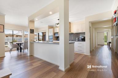 House For Sale - VIC - Echuca - 3564 - Exceptional Family Living with a Poolside Lifestyle  (Image 2)