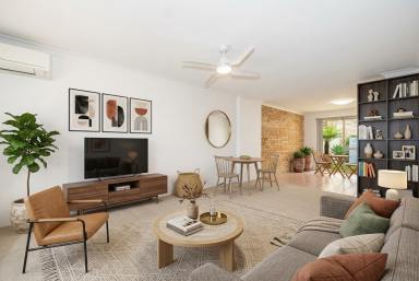 Townhouse For Sale - WA - Joondanna - 6060 - INVEST. HOLD. LOVE THE LOCATION!  (Image 2)