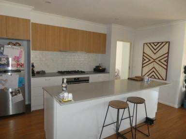 House For Lease - VIC - Nicholson - 3882 - 52 Parkside Drive Nicholson  (Image 2)