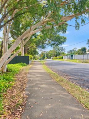 Residential Block For Sale - QLD - Macleay Island - 4184 - Walk to the Beach (Image 2)