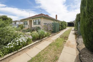 House For Sale - VIC - Sea Lake - 3533 - Character, Space & Opportunity on 2,023m²  (Image 2)