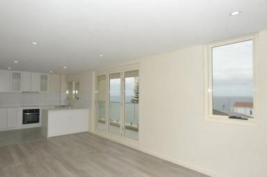 Apartment For Lease - NSW - Vaucluse - 2030 - 2-bedroom apartment with ocean views  (Image 2)