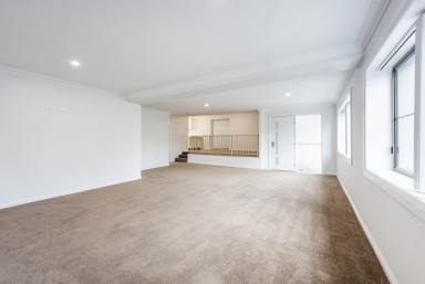 Apartment For Lease - NSW - Grafton - 2460 - RIVERSIDE 3 BEDROOM APPARTMENT  (Image 2)