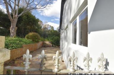 House For Lease - NSW - Bundanoon - 2578 - Renovated 3 Bedroom Cottage  (Image 2)