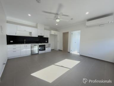 House For Lease - NSW - Tamworth - 2340 - 2 Bedroom Duplex For Lease Tamworth (Image 2)