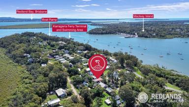 House For Sale - QLD - Karragarra Island - 4184 - Karrasmatic – Renovated Island Living with Space for the Boat, Motorhome & More (Image 2)