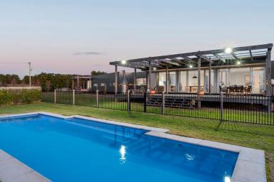 Lifestyle For Sale - VIC - Gnarwarre - 3221 - "Ballarton" (Image 2)