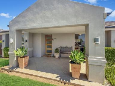 House For Sale - NSW - Young - 2594 - Family Family Family  (Image 2)