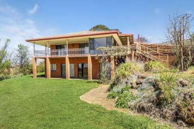 Lifestyle Auction - NSW - Goulburn - 2580 - 'Narrangarril', Perfectly placed for country life.  (Image 2)
