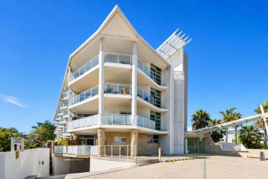 Apartment For Sale - WA - Scarborough - 6019 - Scarborough Retreat, Beachside Living at Its Best  (Image 2)