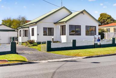 House For Sale - TAS - Beauty Point - 7270 - Beauty Point Family Home- Endless Potential (Image 2)