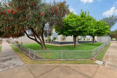 House For Sale - VIC - Irymple - 3498 - Walk to School  (Image 2)