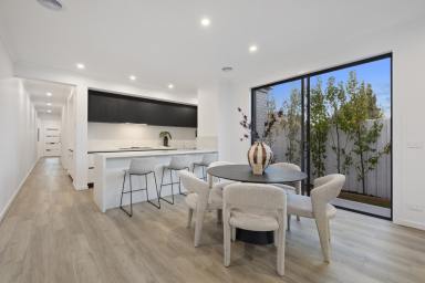 Townhouse For Lease - VIC - Parkdale - 3195 - Everything We Love About Parkdale!  (Image 2)
