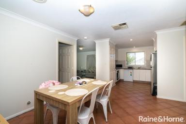 House For Lease - NSW - Bourkelands - 2650 - Modern Comfort in a Convenient Bourkelands Location  (Image 2)