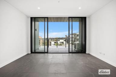 Unit For Lease - NSW - Wollongong - 2500 - "The Civic" complex  (Image 2)