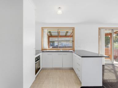 House For Lease - TAS - Clarendon Vale - 7019 - Comfortable Living with Plenty of Outdoor Space  (Image 2)