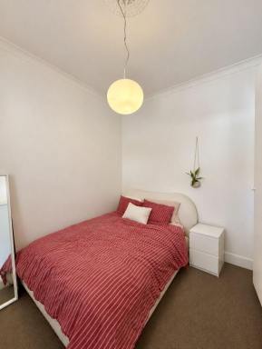 House For Lease - VIC - Prahran - 3181 - Unfurnished 3 bedroom Victorian terrace with sunny back garden  (Image 2)