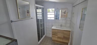 House For Sale - QLD - Ingham - 4850 - FLEXIBLE TWO-LEVEL LIVING WITH EXTENSIVE STORAGE IN INGHAM!  (Image 2)