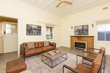 House For Sale - VIC - Mildura - 3500 - Great Starter! (Image 2)