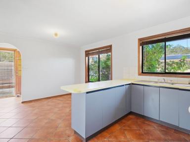 House For Lease - TAS - Old Beach - 7017 - Relaxed Living in the Heart of Old Beach (Image 2)
