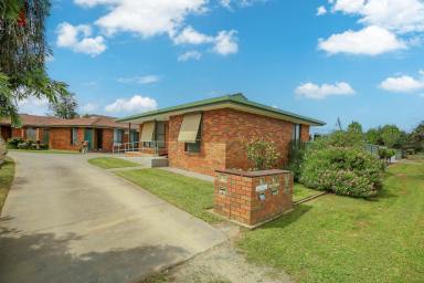 Unit For Sale - VIC - Rochester - 3561 - QUALITY TWO-BEDROOM UNIT IN PRIME LOCATION  (Image 2)