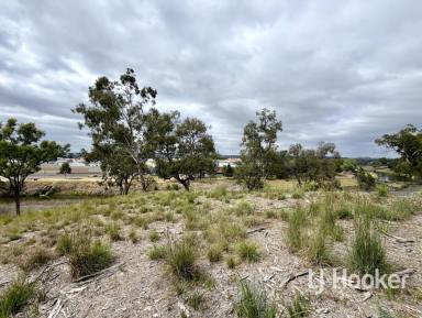 Residential Block For Sale - NSW - Inverell - 2360 - A Rare Opportunity in an Elevated Inverell Location  (Image 2)