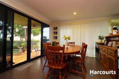 House For Sale - QLD - Childers - 4660 - LOW MAINTENANCE LIVING WITH VIEWS IN HERITAGE OAKES ESTATE!  (Image 2)