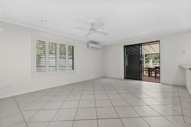House For Lease - QLD - Tewantin - 4565 - Comfortable Family Living Close to the Noosa River (Image 2)