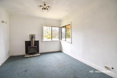 House For Sale - NSW - Inverell - 2360 - BIG BLOCK. BIG POTENTIAL (Image 2)