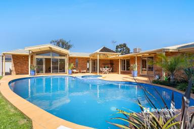 House For Sale - VIC - Echuca - 3564 - Mediterranean Vibes, Family Living & Loads of Potential! (Image 2)
