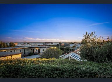 House For Lease - VIC - Parkdale - 3195 - ENTERTAINER'S OASIS | WATER VIEWS | BAY VIEWS UNDER 300M TO THE SAND  (Image 2)