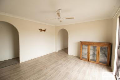 House For Sale - QLD - Plainland - 4341 - Solid Home - Premium Location - Unlimited Potential  (Image 2)