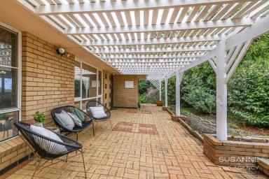 House For Sale - WA - Walliston - 6076 - Hills Living with Space and Subdivision Potential  (Image 2)