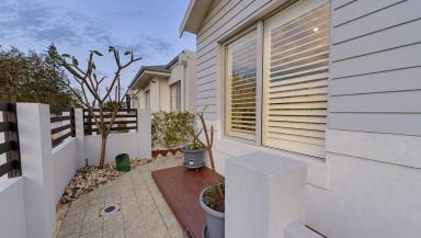 House For Sale - WA - Butler - 6036 - Capture the Sunset on Carmathen  (Image 2)