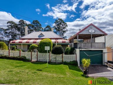 House For Sale - NSW - Nelligen - 2536 - A HOME FULL OF HISTORY  (Image 2)