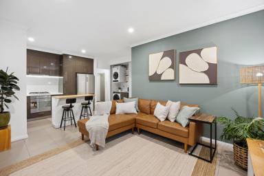 Unit For Sale - WA - Innaloo - 6018 - Lifestyle Meets Location  (Image 2)