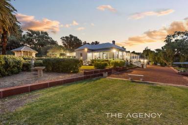 Acreage/Semi-rural For Sale - WA - Toodyay - 6566 - "Appleton House" (circa 1899) (Image 2)