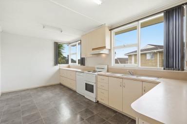 House For Lease - TAS - Claremont - 7011 - Cosy Family Living  (Image 2)