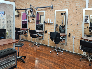 Retail For Lease - NSW - Moss Vale - 2577 - Fully Fitted Hair Salon for Lease, Moss Vale Mall  (Image 2)