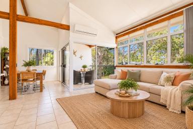 House For Sale - QLD - Karragarra Island - 4184 - WATER VIEWS, ARCHITECTURAL CHARACTER & AN INCREDIBLE GARAGE/WORKSHOP! (Image 2)