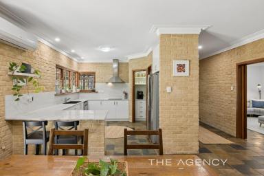 House For Sale - WA - Sawyers Valley - 6074 - Retreat in Paradise  (Image 2)