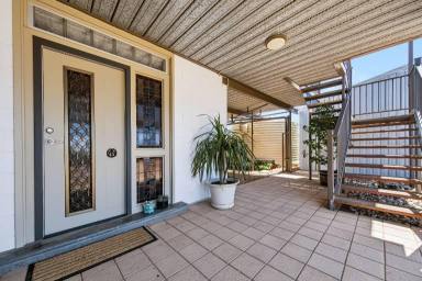Lifestyle For Sale - SA - Quorn - 5433 - Distinctive Architectural Craftsmanship  (Image 2)