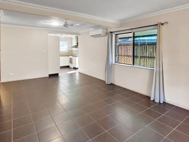 Unit For Lease - QLD - Mooroobool - 4870 - Spacious 3 Bedroom Unit  (Image 2)